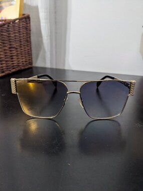 moschino square shape gold frame tortoise shell purple lens sunglasses